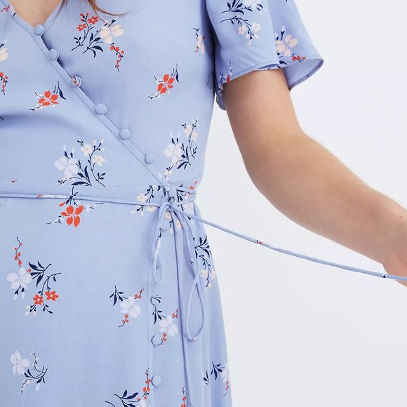 Madewell Button-Wrap Midi Dress in Aloha Floral size 10 - Picture 2 of 7